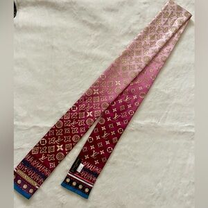 Louis Vuitton Burgundy/Pink Monogram Map Silk Bandeau Twilly